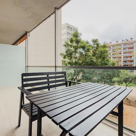 The Lonely Chimney Apartments Barcelona Bagian luar foto
