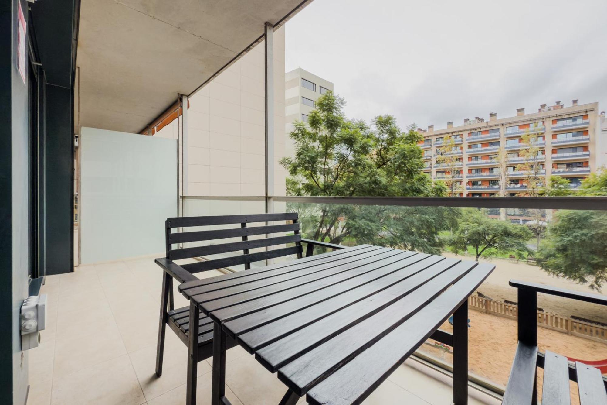 The Lonely Chimney Apartments Barcelona Bagian luar foto