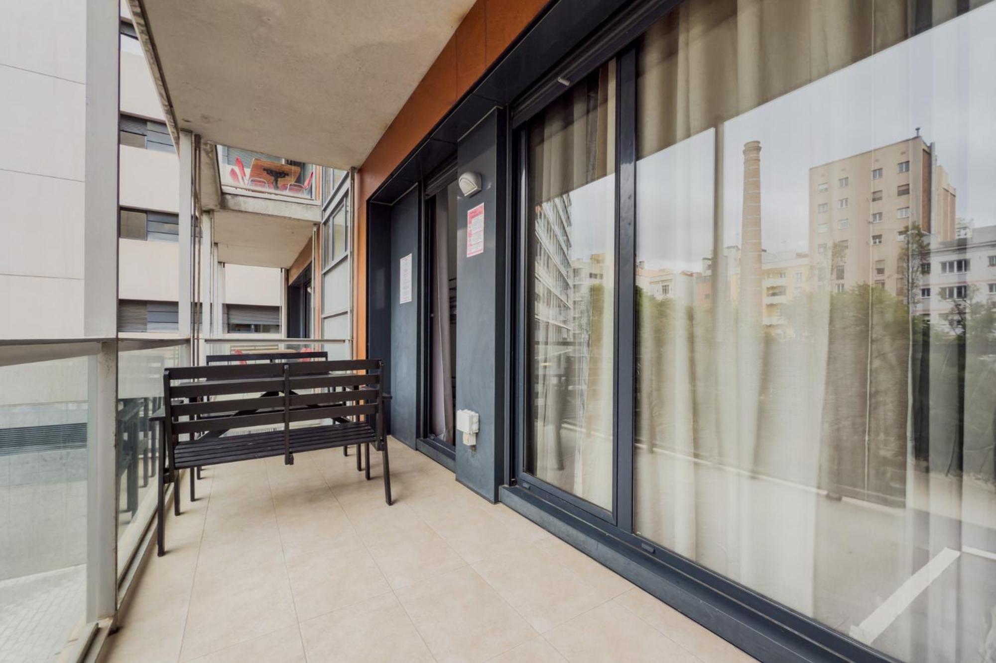 The Lonely Chimney Apartments Barcelona Bagian luar foto